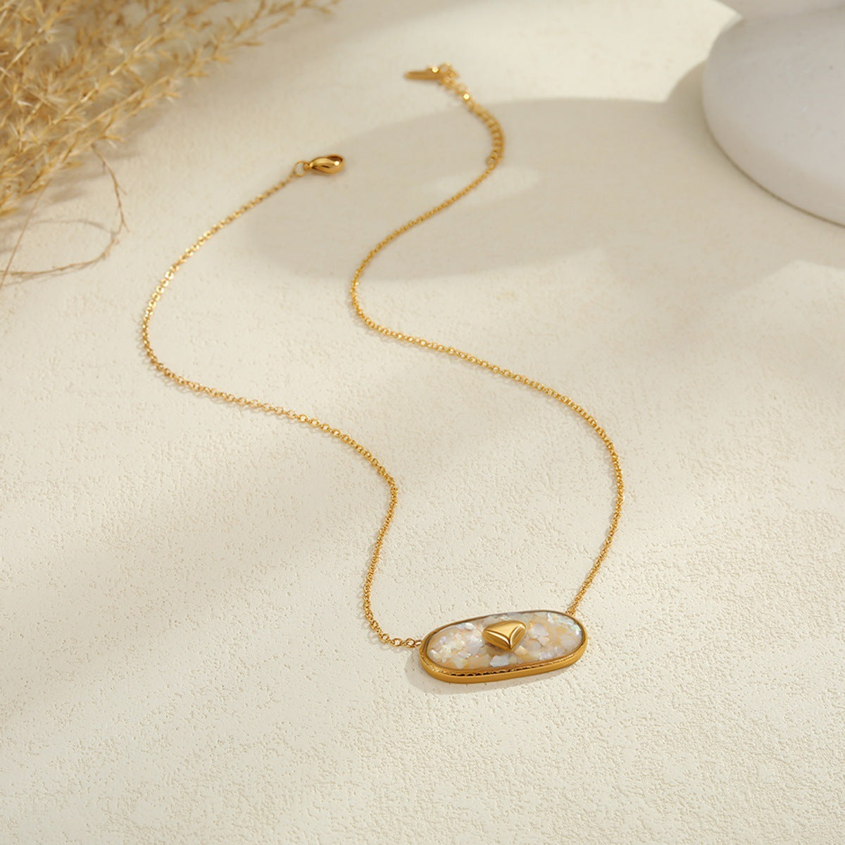 Love Heart-shaped Oil Dripping Stainless Steel Plated 18K Gold Necklace