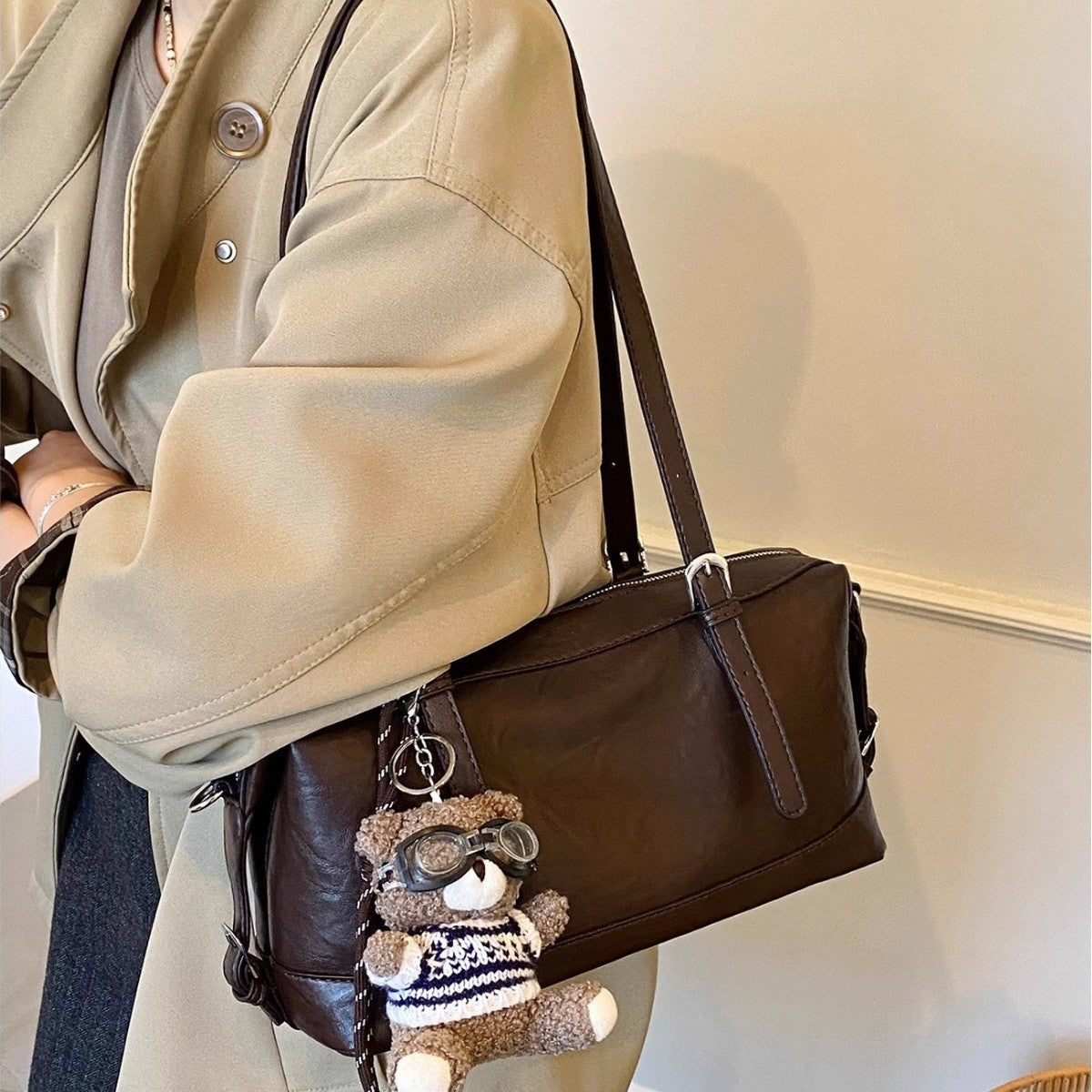 Weilan Pillow Bag Women's Retro Brown Oil Wax Leather Underarm Portable Shoulder Bag