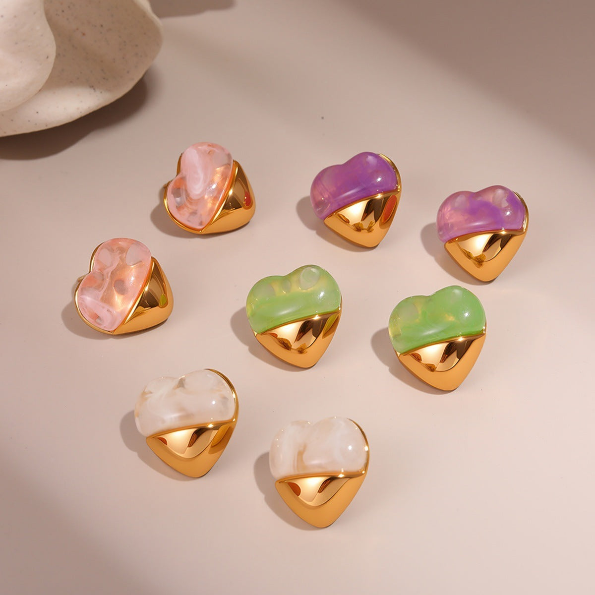 Love Heart-shaped Resin Stud Earrings Stainless Steel Earrings 18K Gold Plating
